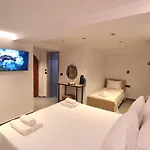 Melina's Seaside Retreat Aparthotel Ksamil