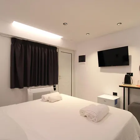 Melina's Seaside Retreat קסאמיל