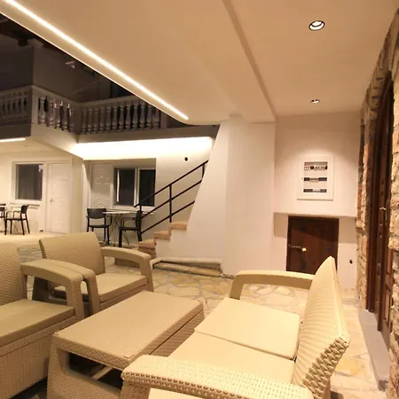 Aparthotel Melina's Seaside Retreat Ksamil
