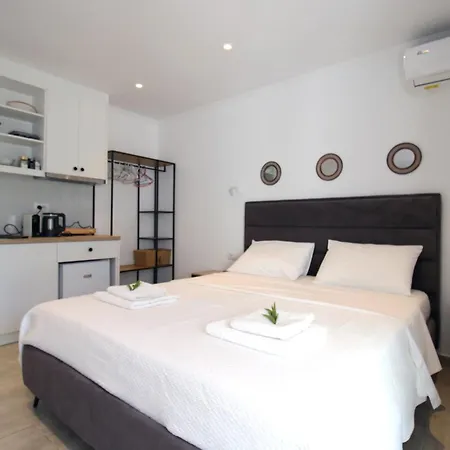 Melina's Seaside Retreat * Ksamil