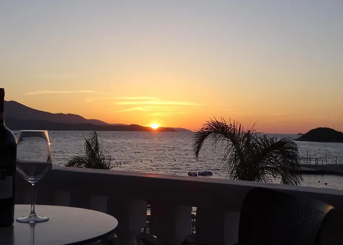 Lägenhetshotell Melina's Seaside Retreat 4*
