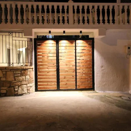 Lejlighedshotel Melina's Seaside Retreat Ksamil