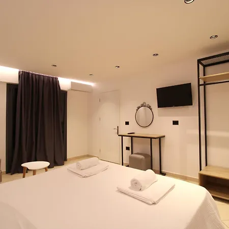 Melina's Seaside Retreat 사밀