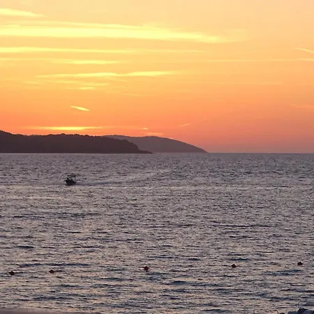 Melina's Seaside Retreat Lejlighedshotel Ksamil