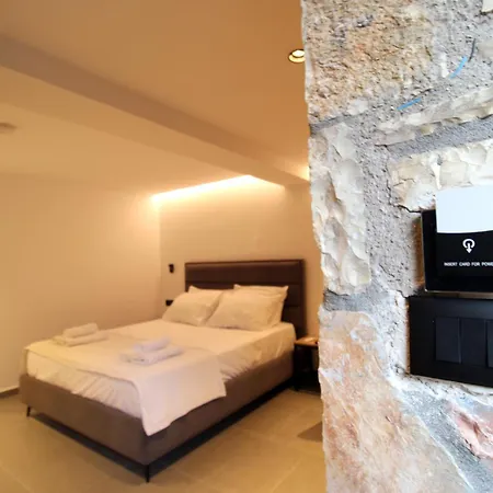 Melina's Seaside Retreat 4* 사밀