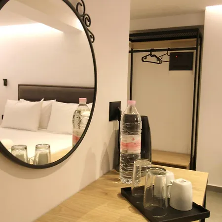 Melina's Seaside Retreat 사밀