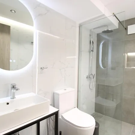 Melina's Seaside Retreat