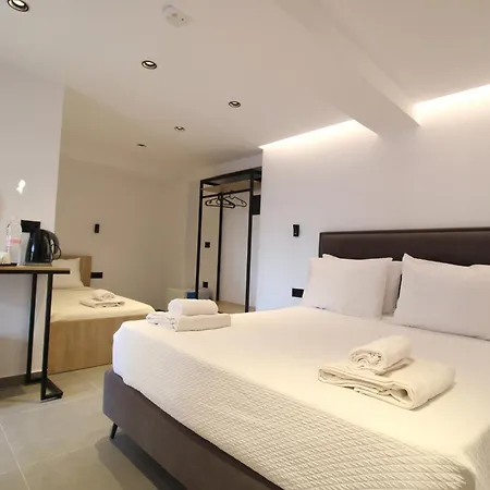 Melina's Seaside Retreat 3*