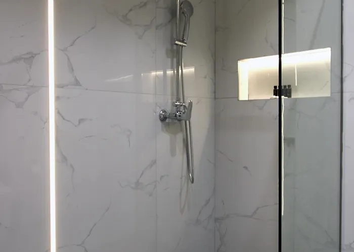 Aparthotel Melina's Seaside Retreat