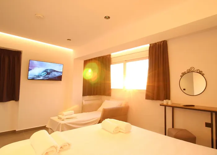 Melina's Seaside Retreat 3*