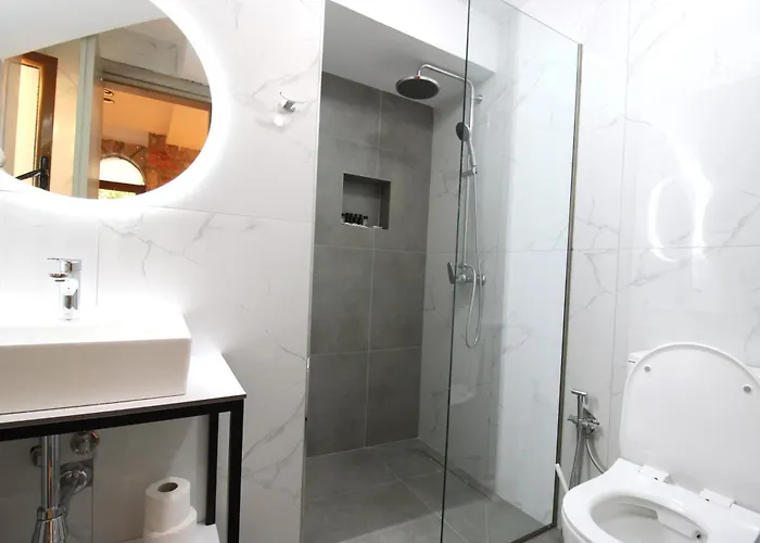 Melina's Seaside Retreat