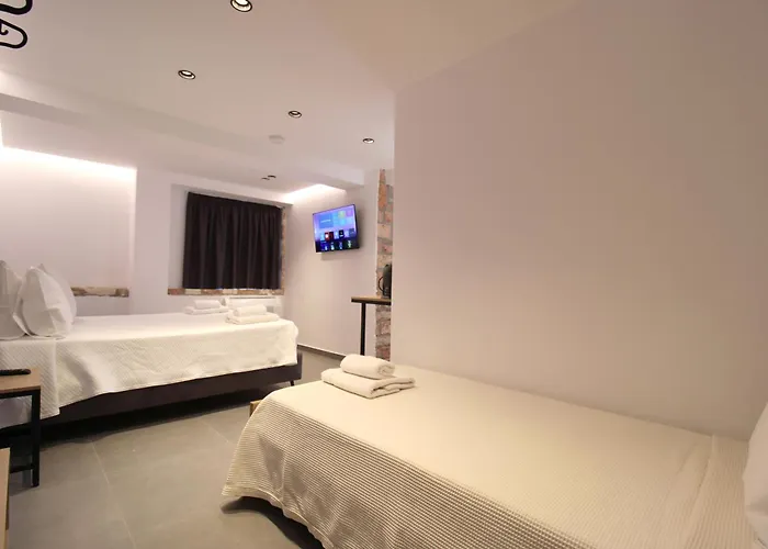 Melina's Seaside Retreat Aparthotel 3*