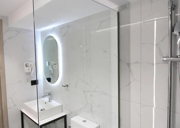 Aparthotel Melina's Seaside Retreat