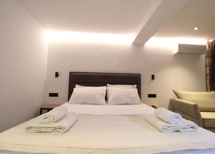 Aparthotel Melina's Seaside Retreat Ksamil