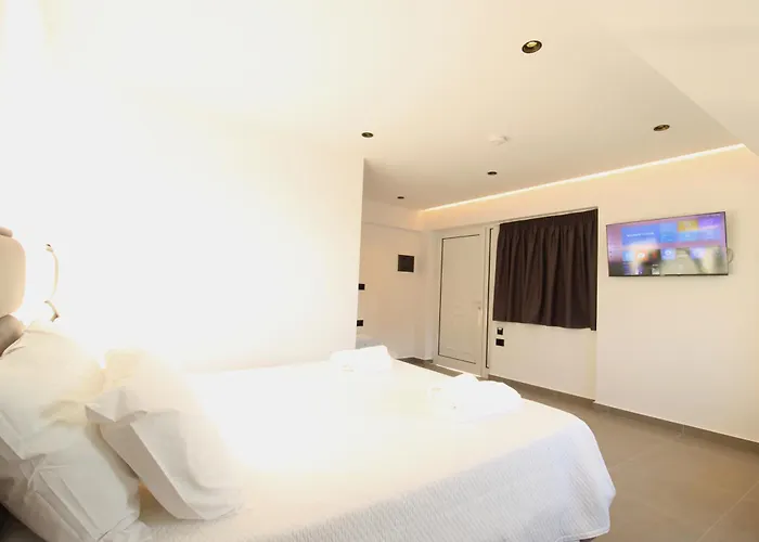 Aparthotel Melina's Seaside Retreat Ksamil