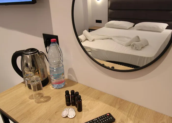 Aparthotel Melina's Seaside Retreat 3*