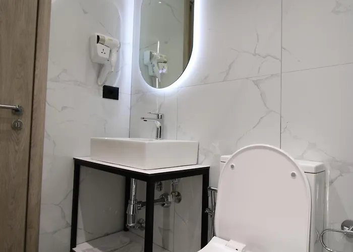 Aparthotel Melina's Seaside Retreat Ksamil