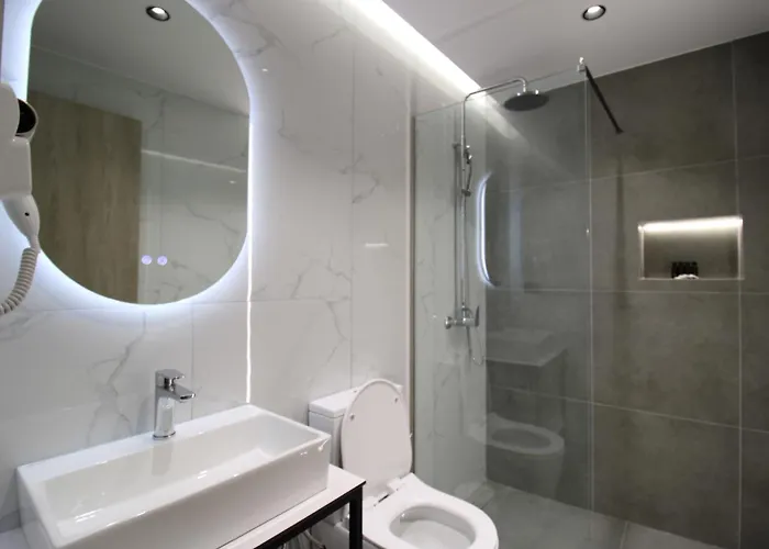 Melina's Seaside Retreat 3*